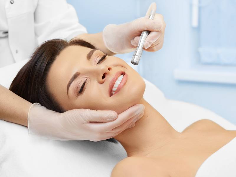 DiamondGlow Facial: Follow These Post-Treatment Skincare Tips