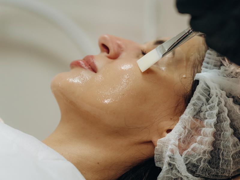 Dermaplaning: The Secret to Smoother Skin and Flawless Makeup Application